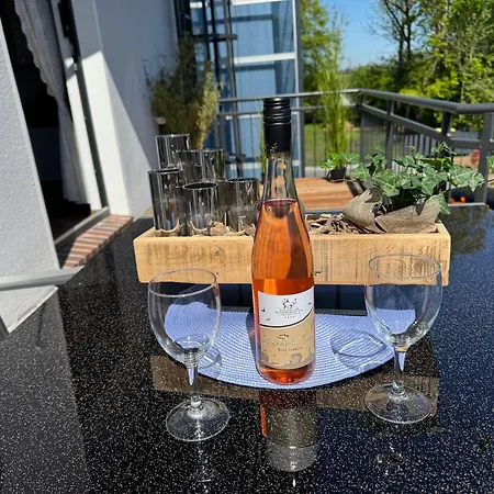 Briesenick-radde Strandrose Tossens